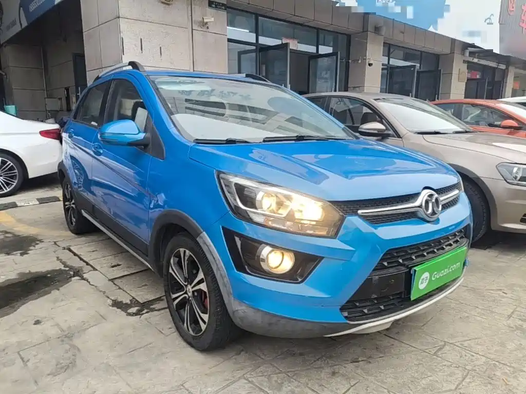 BAIC Senova X25 — миниатюра 4