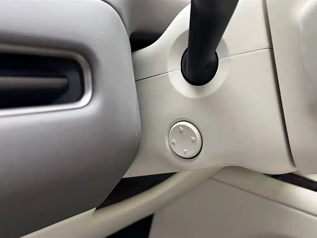 Li Auto i8 2025 Standard