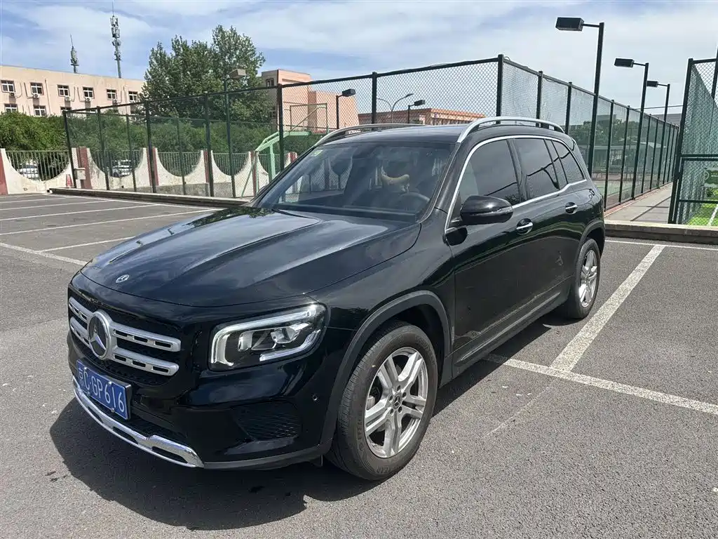 Mercedes-Benz GLB 2022