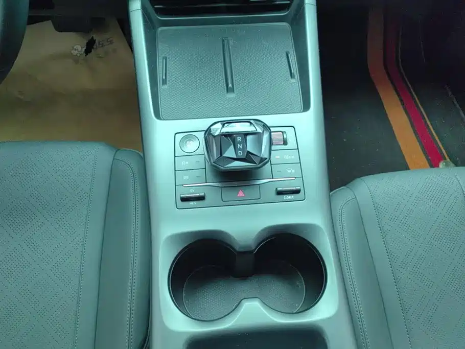 BYD Qin PLUS — миниатюра 16