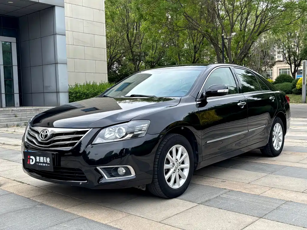 Toyota Camry 2015