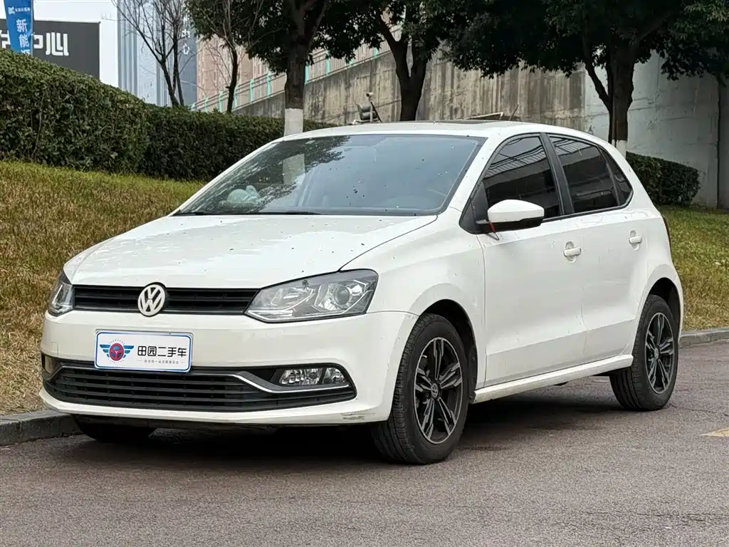 Volkswagen Polo 2016
