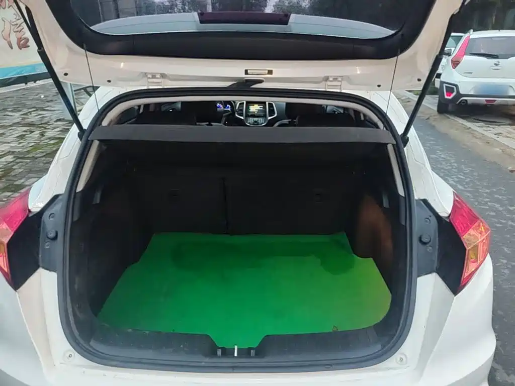 Changan Eado XT — миниатюра 19