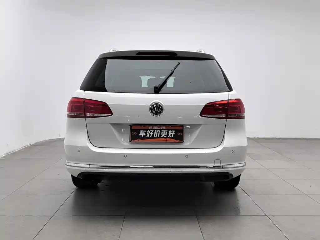 Volkswagen Magotan (Import) — миниатюра 4