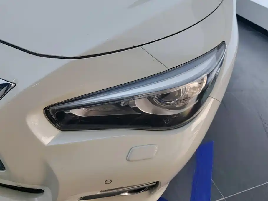 Infiniti Q50L 2016 2.0T Enjoy