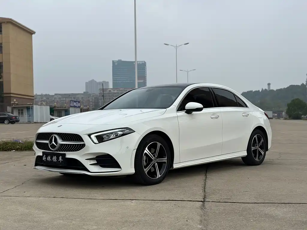 MERCEDES-BENZ A CLASS