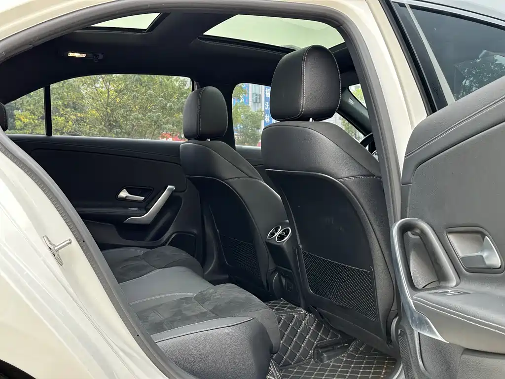 MERCEDES-BENZ A CLASS