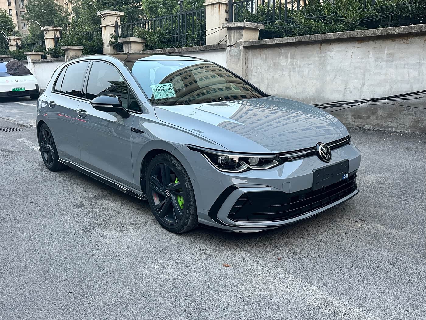 Volkswagen Golf 1.4 л 2022 г. Серебристо-серый, пробег 28000 км