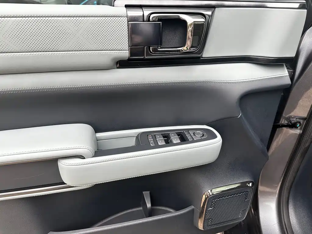 FANG CHENG BAO LEOPARD 5