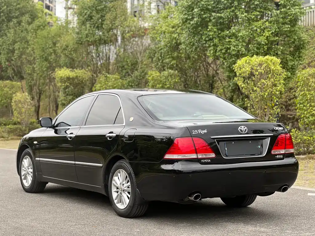 Toyota Crown 2007 2.5L Royal