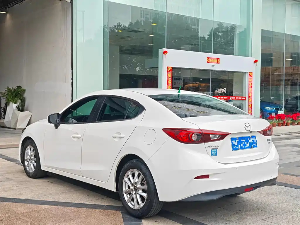 MAZDA 3 ANGKESAILA