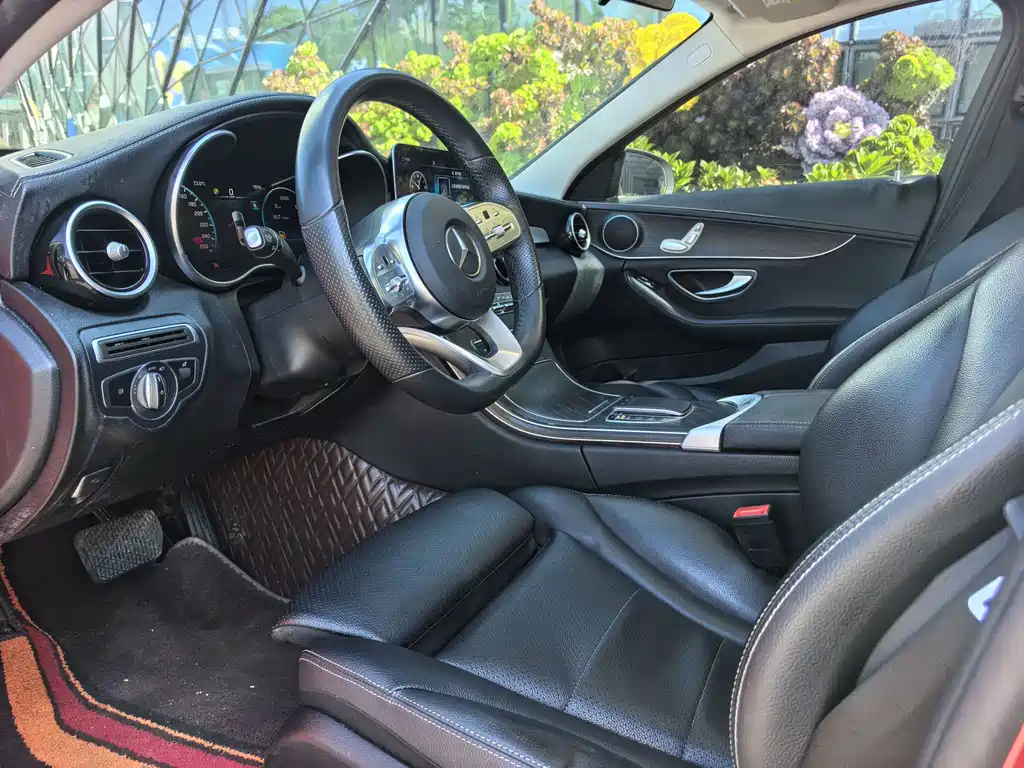 Mercedes-Benz C-Class — миниатюра 8