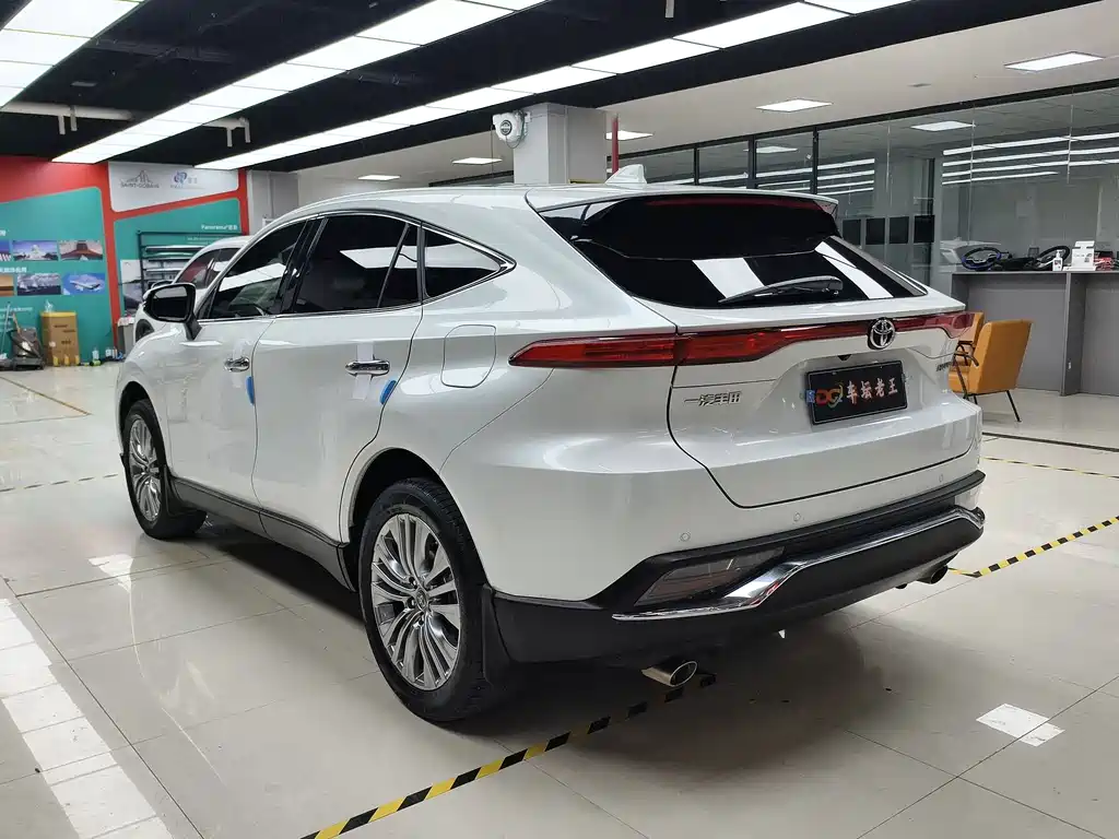 TOYOTA LING FANG HARRIER