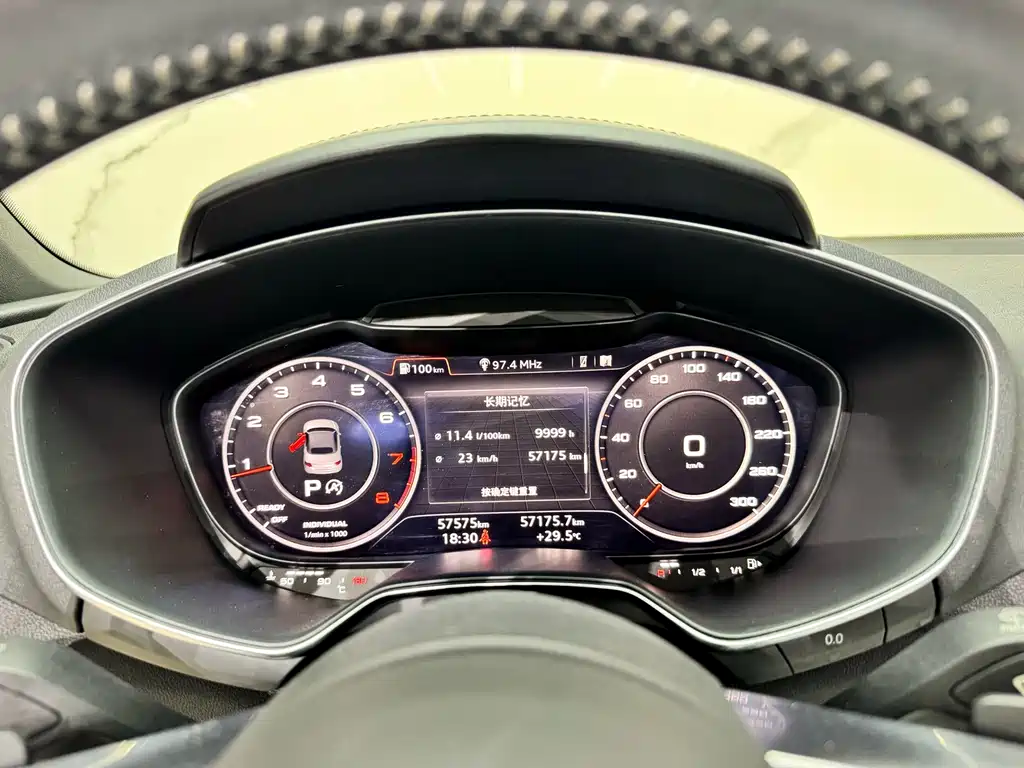 Audi TT — миниатюра 12