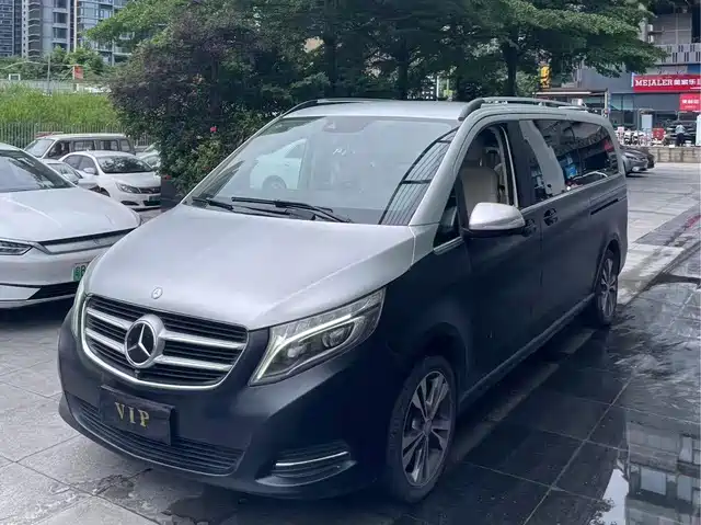 MERCEDES-BENZ  V CLASS 2017