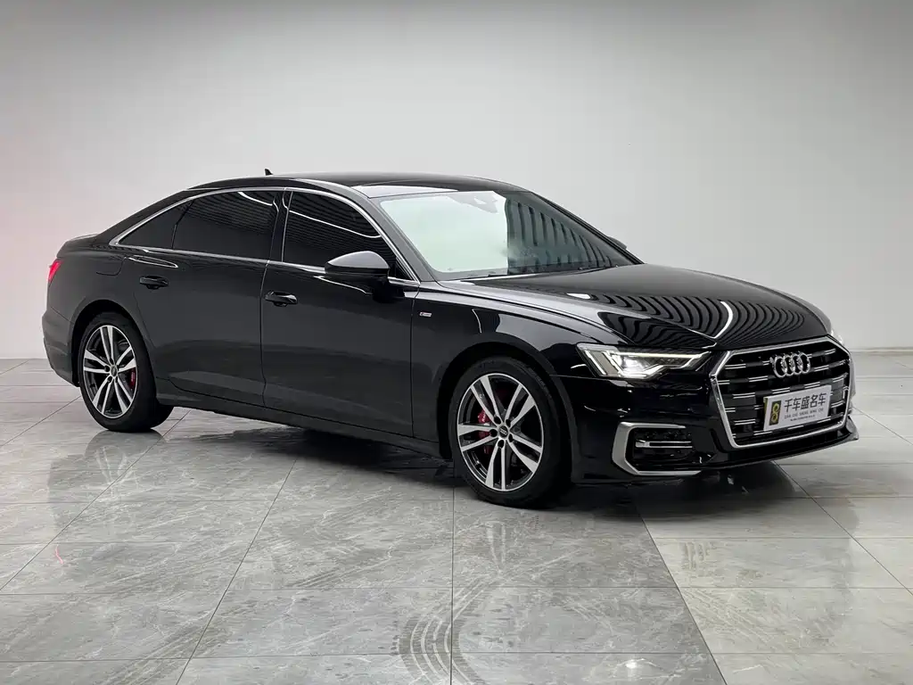 Audi A6L 2023 40 TFSI Luxury