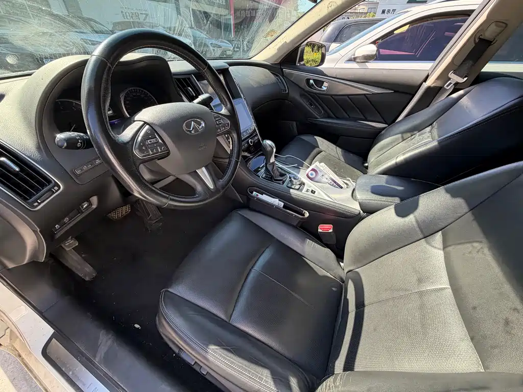 Infiniti Q50L — миниатюра 3