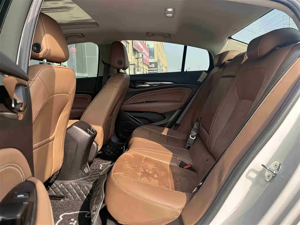 Buick Regal 2024 28T