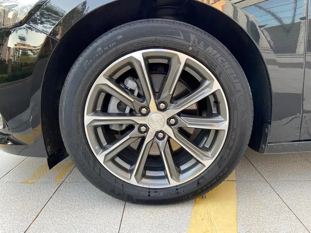 Buick LaCrosse — миниатюра 19