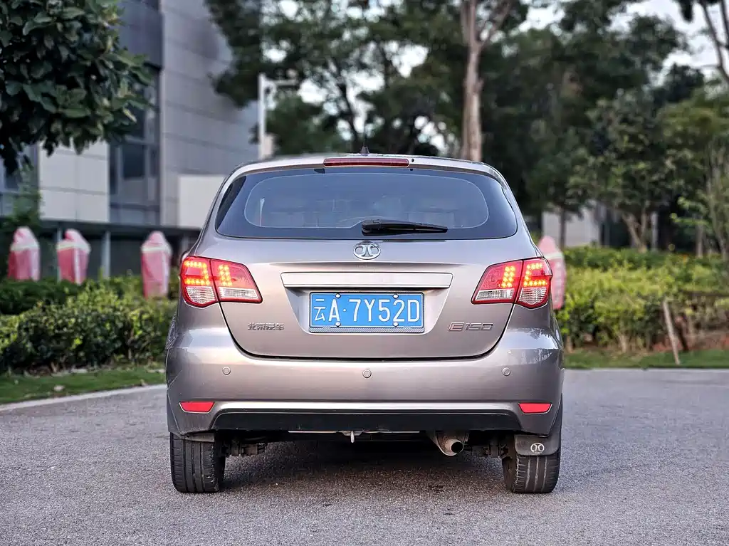 BAIC E-Series — миниатюра 12