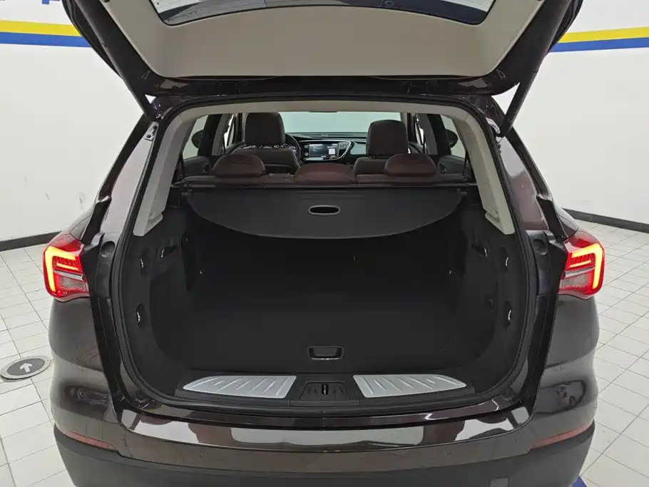 Buick Envision Plus — миниатюра 4