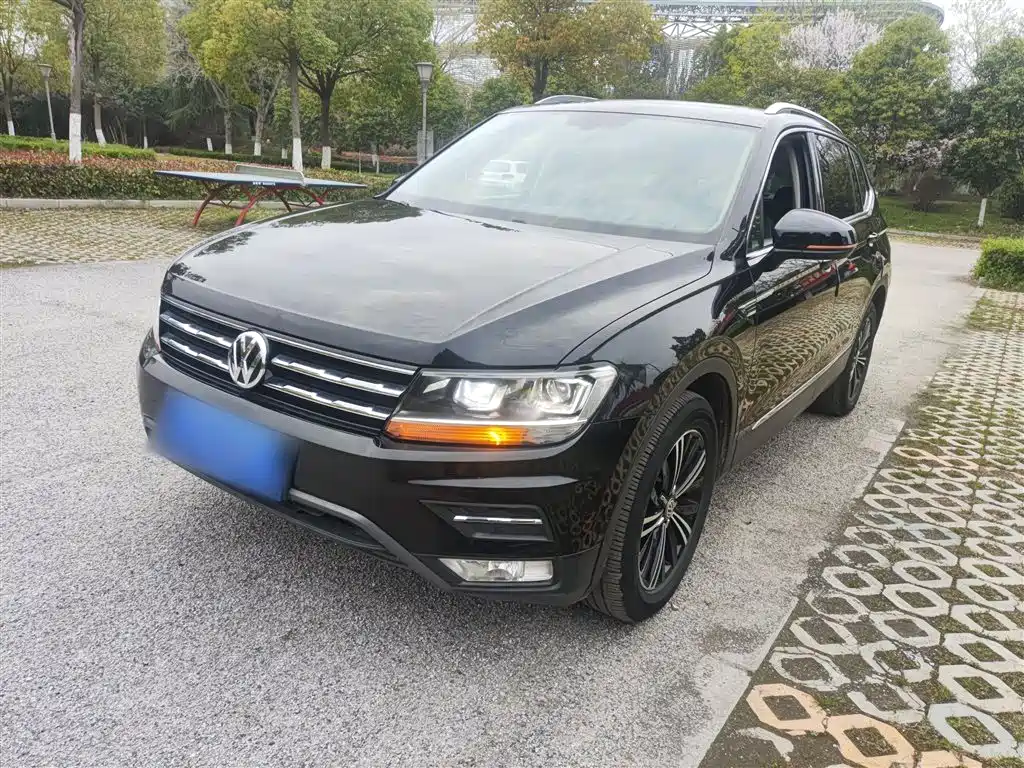 Volkswagen Tiguan L 2020