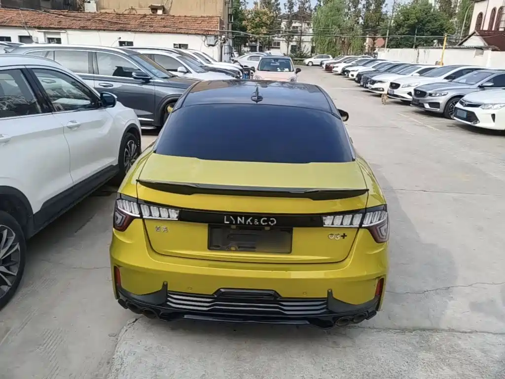 Lynk & Co 03 — миниатюра 6