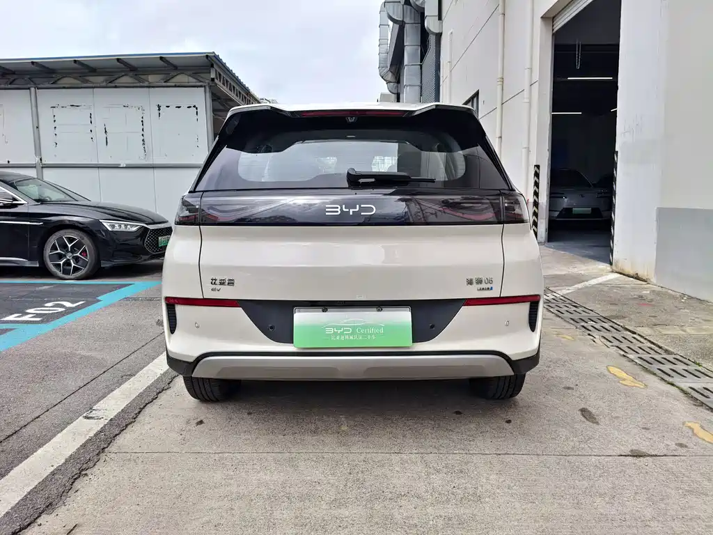 BYD Морской лев 05 EV — миниатюра 5