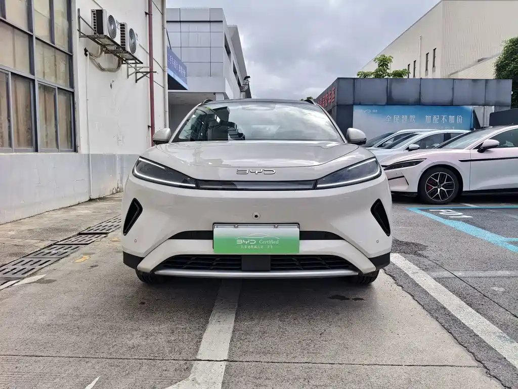 BYD Морской лев 05 EV — миниатюра 2
