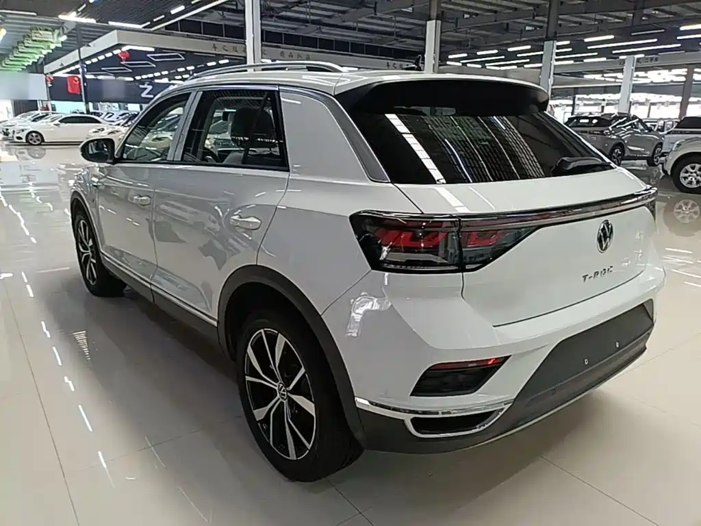 Volkswagen T-Roc — миниатюра 5
