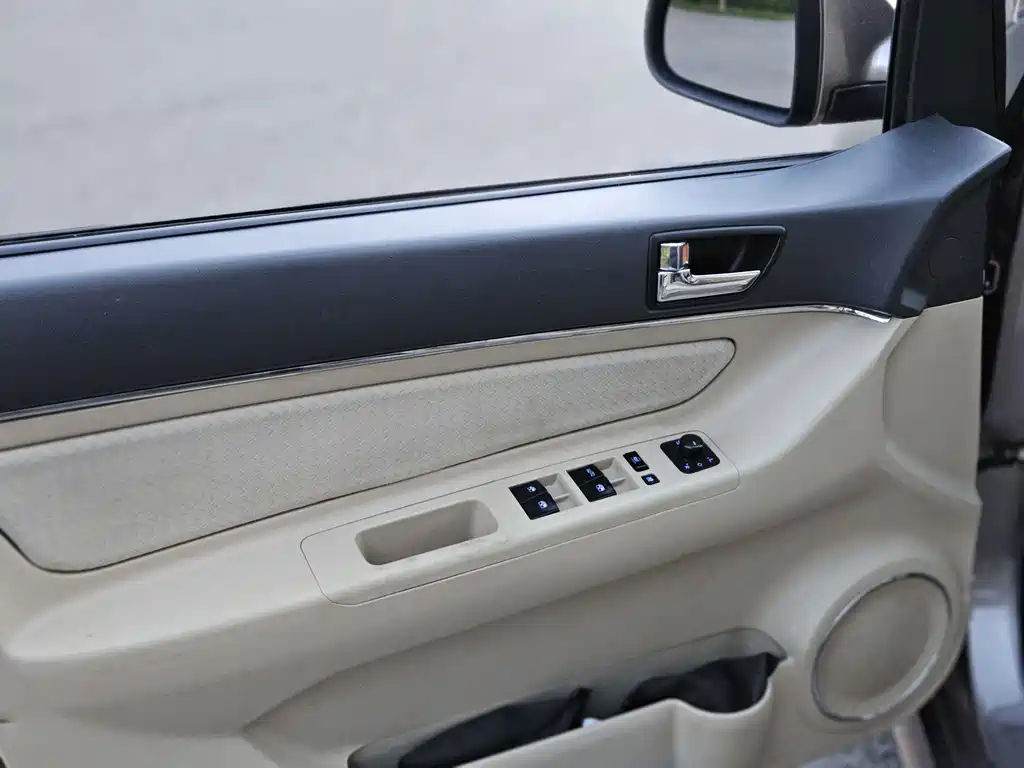 BAIC E-Series — миниатюра 16