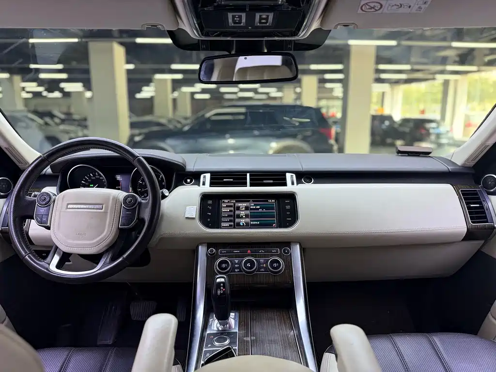Land Rover Sport — миниатюра 17