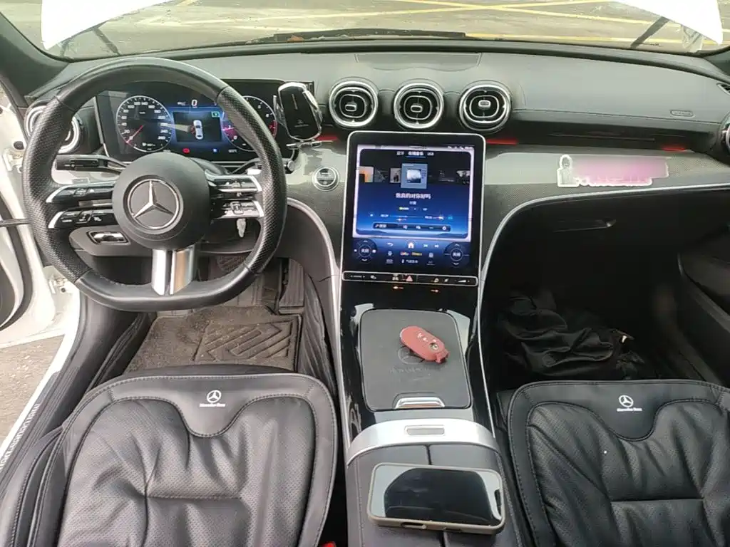 Mercedes-Benz C-Class — миниатюра 10