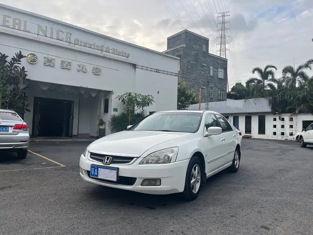 Honda Accord 2004