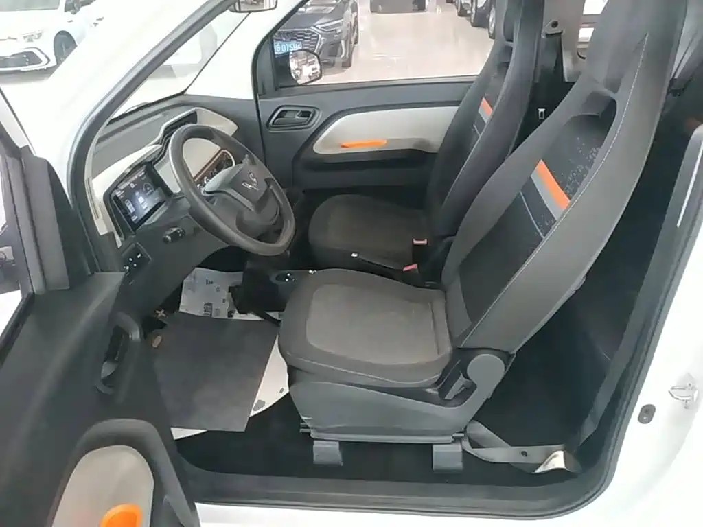 Wuling MINIEV — миниатюра 15