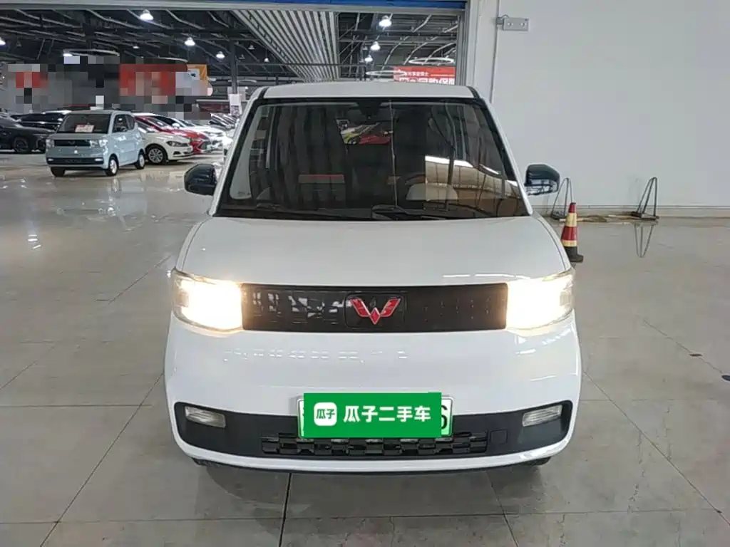 Wuling MINIEV — миниатюра 3
