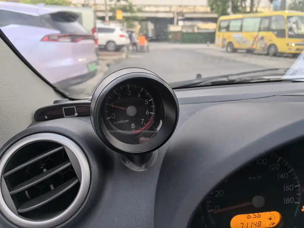 Suzuki Alto — миниатюра 13