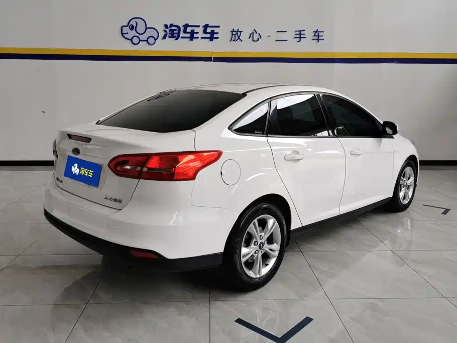 Ford Focus — миниатюра 3