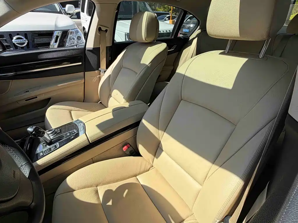 BMW 7 Series 7 2009 740Li Luxury