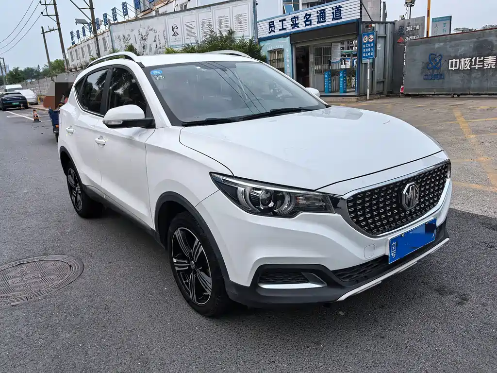 MG ZS — миниатюра 3