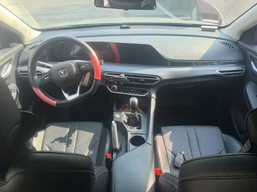 Changan Eado — миниатюра 10