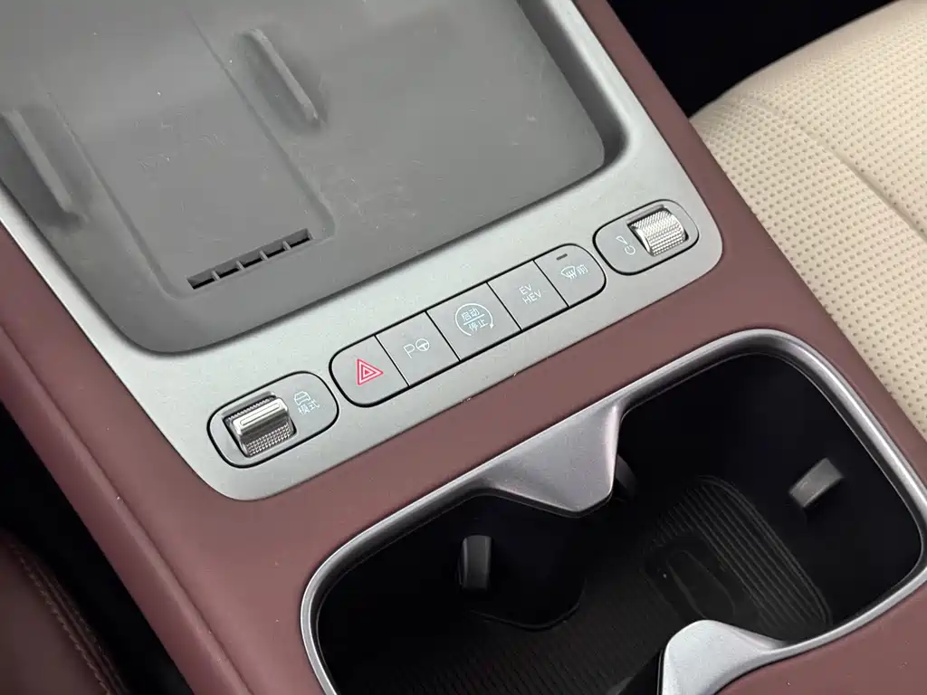 BYD Seal 07 DM-i — миниатюра 21