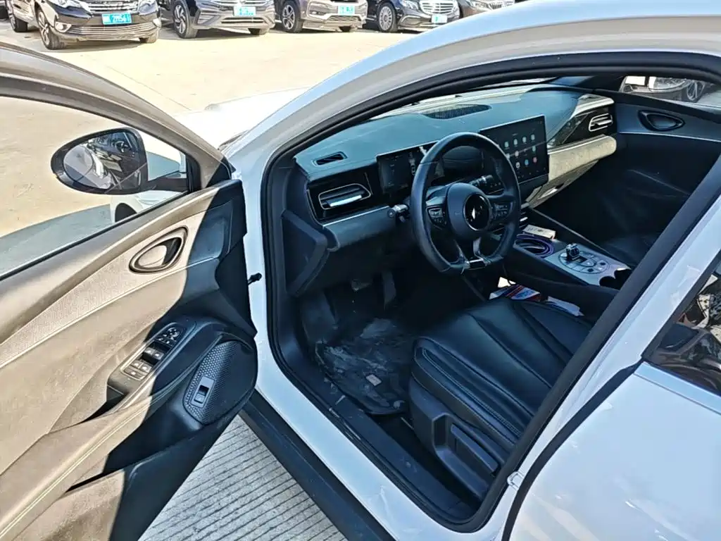 BYD Seal 06 — миниатюра 16