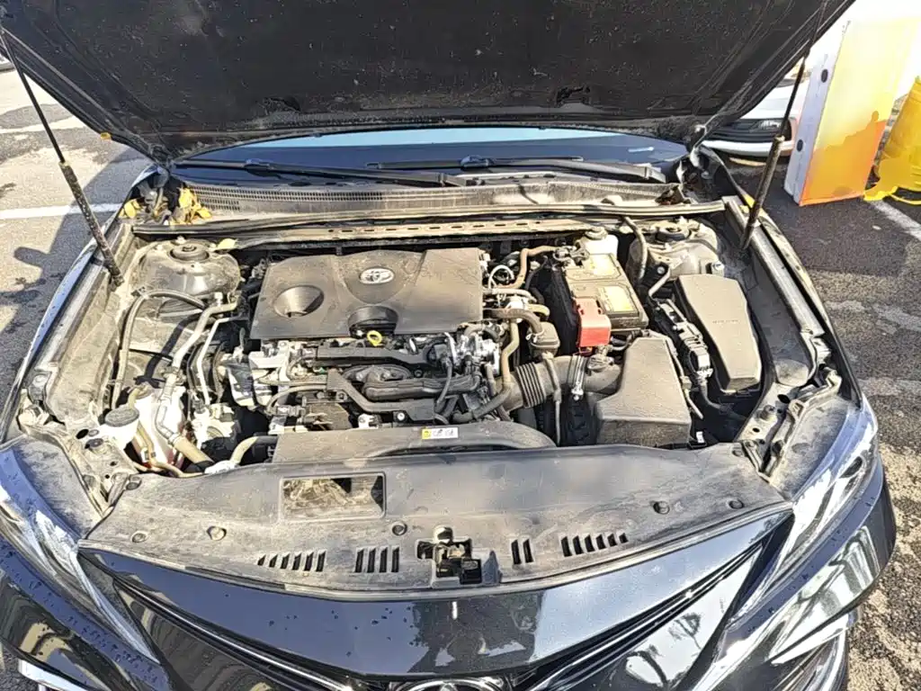 Toyota Camry — миниатюра 20
