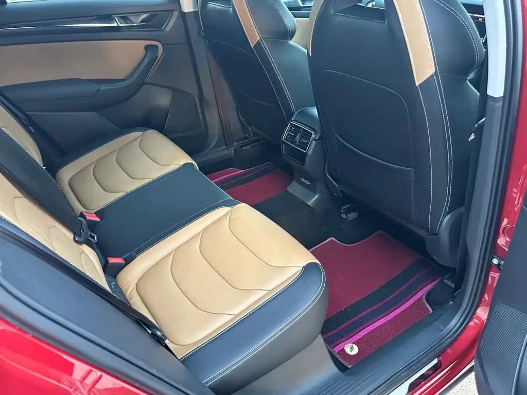 Skoda Kodiaq GT — миниатюра 13