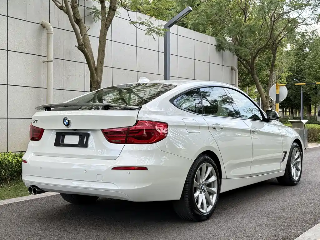 BMW 3 Series GT — миниатюра 4