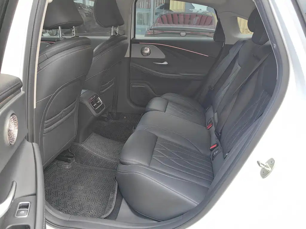 Chery Arrizo 8 — миниатюра 9