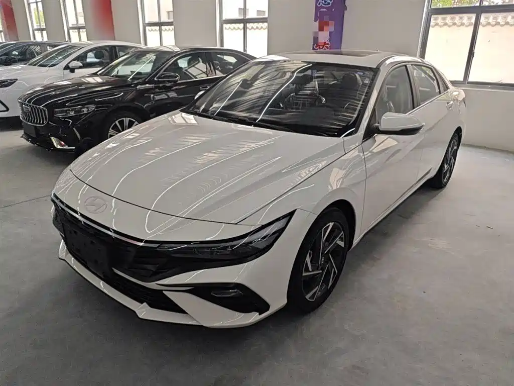 Hyundai Elantra 2026