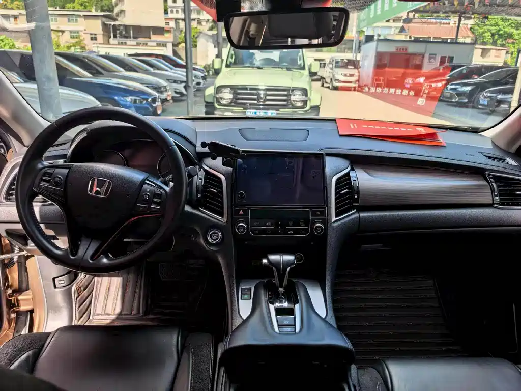 Honda Avancier — миниатюра 5