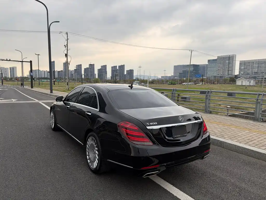 Mercedes-Benz S-Class — миниатюра 26